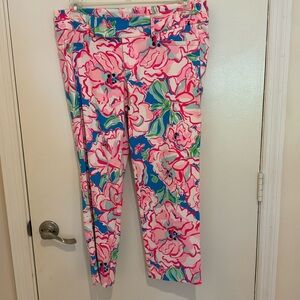 Lilly Pulitzer pink floral cropped pants